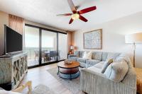 Gulf-front condo with shaded deck AC pools hot tub tennis & Gym - Chambres d'hôtes Orange Beach