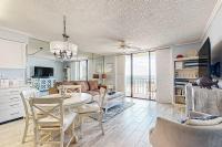 Gulf-view condo with central AC WiFi laundry pools gym & tennis - Ferienwohnung Orange Beach