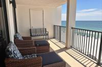 Beachfront condo with pool private balcony & washer and dryer - Ferienwohnung Orange Beach