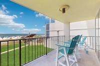 Beautiful beachfront condo with hot tub pool sauna tennis gym & balcony - Chambres d'hôtes Orange Beach