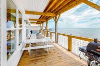 Gulf Front Paradise - Swim Spa Dolphin Spotting and Beach at Your Doorstep - Bed and Breakfast Dauphin Island