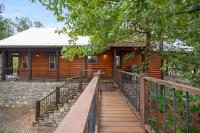 Holiday House & Hideout - B&B Broken Bow