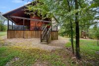 Holiday House & Hideout - B&B Broken Bow