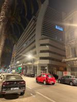 Cozy Apartment Terrace with Panoramic Port and City Views - Chambres d'hôtes Casablanca