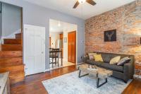 Cozy rowhouse in the quiet Fairmount neighborhood - Chambres d'hôtes Philadelphie