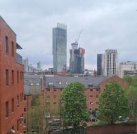 Cozy 2BD & 1BA City Centre Luxury with Free Parking - B&B Manchester