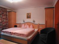 Doppelzimmer mit Balkon