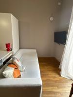 Casetta Piazza Adriano Porta Susa - B&B Torino