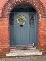 Family & Contractor 3-bed detached Home - Bed and Breakfast Boston