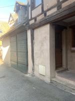 T2 cosy charme alsacien poutres apparentes au centre de Barr - Bed and Breakfast Barr