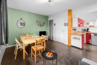Bright apartment - near the beach - Chambres d'hôtes Merville-Franceville-Plage