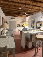 3 Bd Stonehouse with Swimming Pool - Chambres d'hôtes Kakápetra