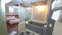 Vierpersoonskamer met Eigen Badkamer