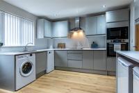 3-Bed House - Ideal for Contractors and Families - Chambres d'hôtes Nottingham