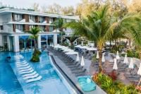 Private Pool 200 m to the Beach Design Apartment - B&B Layan Beach