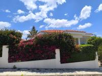 Villa Best Holiday Sea View Private Pool near Coral Bay with Garden and BBQ - Chambres d'hôtes Pégeia