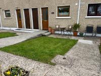 Charming, Modern Masonette in Heart of Fermoy River Town - Chambres d'hôtes Fermoy