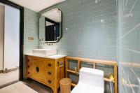 Chambre Lit Queen-Size Deluxe