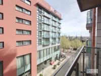 Two-Bedroom Apartment with River Views - Bed and Breakfast Bogden