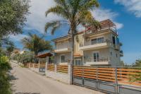 Joyful Guest Residences With Sea View by 8essentially - B&B Chania