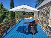 Eco-Friendly Villa - Hot Tub Forest & Sea Access - Bed and Breakfast Mastichári