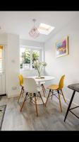 The Bonnie Stay Garden Apartment - B&B Largs