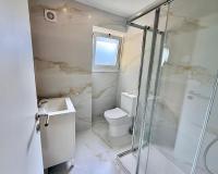 Cozy & Modern Flat for 4 Close to Lisbon - B&B Alverca
