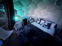 Amazing Secluded Cozy Dome in Terlingua, Texas - B&B Terlingua