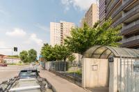 GuestHost - Bright Terrace Studio X2 Affori MM3 - B&B Milano