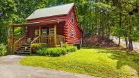 Secluded Cabin with Hot Tub15 min to Pigeon Forge - B&B Pigeon Forge