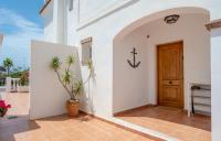 Marina Bella House - Sea view and private pool, up to 8 persons - Bed and Breakfast Nerja