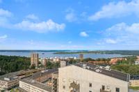 Mini penthouse with Lake View and Great Sunset - B&B Kallhäll