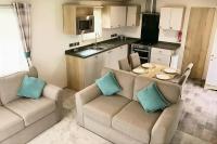 Spacious Caravan - Durdle Door Holiday Park - B&B West Lulworth