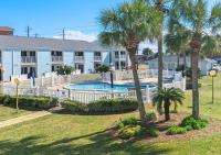 Tradewinds Condominium #2 - B&B Destin