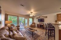 WW i102 Restful River Retreat - Bed and Breakfast New Braunfels