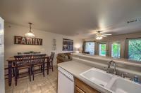 WW i102 Restful River Retreat - Bed and Breakfast New Braunfels