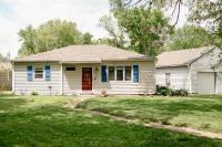 Soccer Fans Welcome to this Fully Stocked, Bright & Inviting 2 Bedroom Home Away From Home - B&B Kansas City