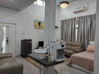 Makwan Homestay B - Chambres d'hôtes Kubang Semang