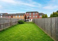 4 Bed House Sleeps 9 Nottingham Private Parking - B&B Nottingham