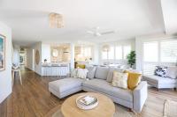NEW Karinya at Surfside located Opposite the Beach - Chambres d'hôtes Byron Bay