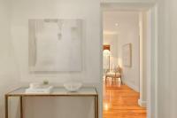 Manly Beachfront Stays - 3 Bedroom with Garden - Steps to Ferry, Beach, Shops & Restaurants - B&B Sydney