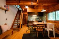 Little Cottage LOG - Private Log House in a Deep Forest PetOK - B&B Kitakaruizawa