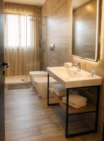Rebecca's Noir Suite - B&B Reggio Emilia