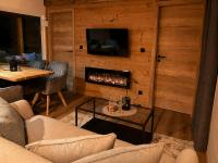 Forest Lodge Kromlau Ruhig, Modern Hunde willkommen Rhododendronpark Kromlau - B&B Kromlau