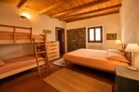 Classic Quadruple Room