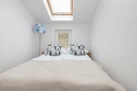 Baltic Breeze Sopot Apartment Near the Beach by Noclegi Renters - B&B Sopot