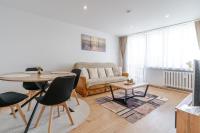 Park Śląski Snug Apartment by BookingHost - Bed and Breakfast Katowice