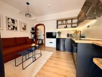 Amber Boutique Stay by Horizon Homes - Chambres d'hôtes Ofrínion