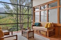 SaffronStays Blooming Stone - Bed and Breakfast Kotagiri
