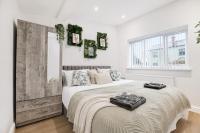 Large 2 Bedroom Apartment - Zip and link beds choose 2 double beds or 4 single - Huge Living Space - Private Parking - Near Bridgwater - Chambres d'hôtes North Petherton